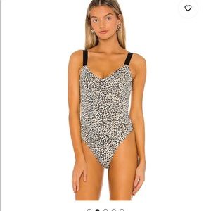 Lizzie Bodysuit in Leopard